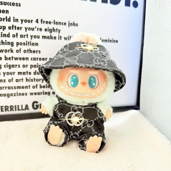 Labubu Black and White Outfit-labubu Not Included - Picture 1 of 1
